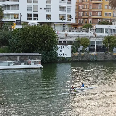 Magnifico Tipo En Triana *
