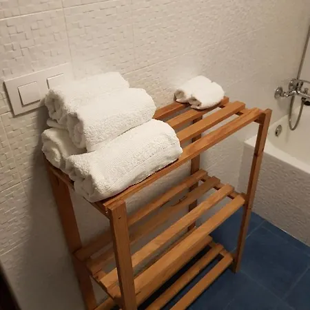 Magnifico Tipo Duplex En Triana Apartment
