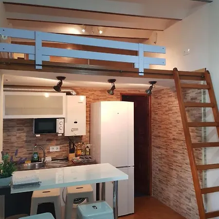 Apartment Magnifico Tipo Duplex En Triana Seville