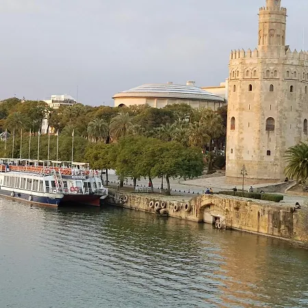 Magnifico Tipo Duplex En Triana Apartment Seville